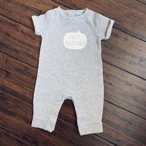 Baby Gap one-piece outfit 0-3 months GUC